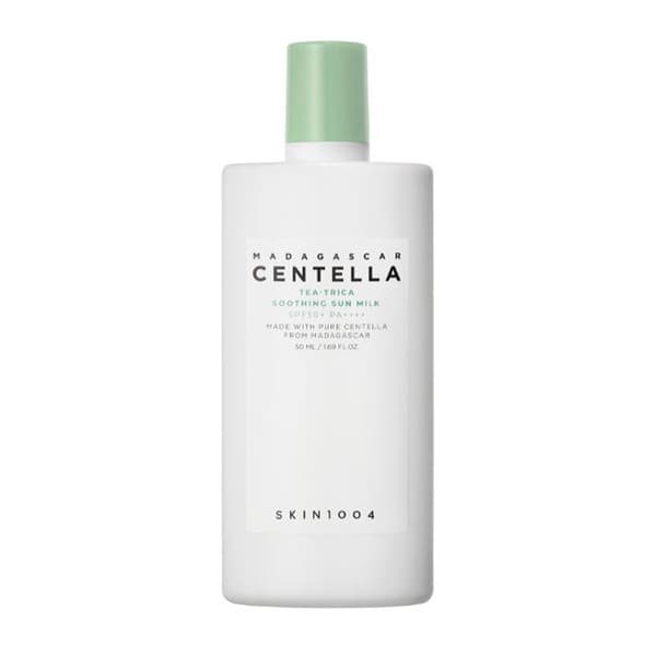 Madagaskar Centella Tea-Trica Soothing Sun Milk, lekki krem z fluidem do skóry trądzikowej z SPF 50+/PA++++