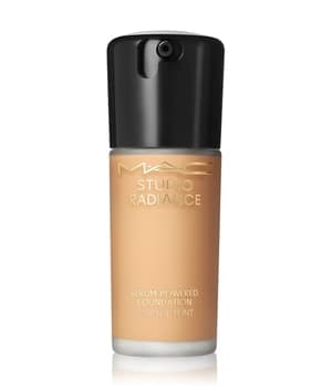 Studio Radiance Serum-Powered Foundation Nc40