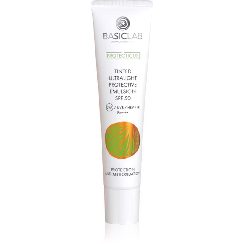 Dermocosmetics Protecticus ultralekki fluid barwiący do skóry tłustej i mieszanej SPF 50+