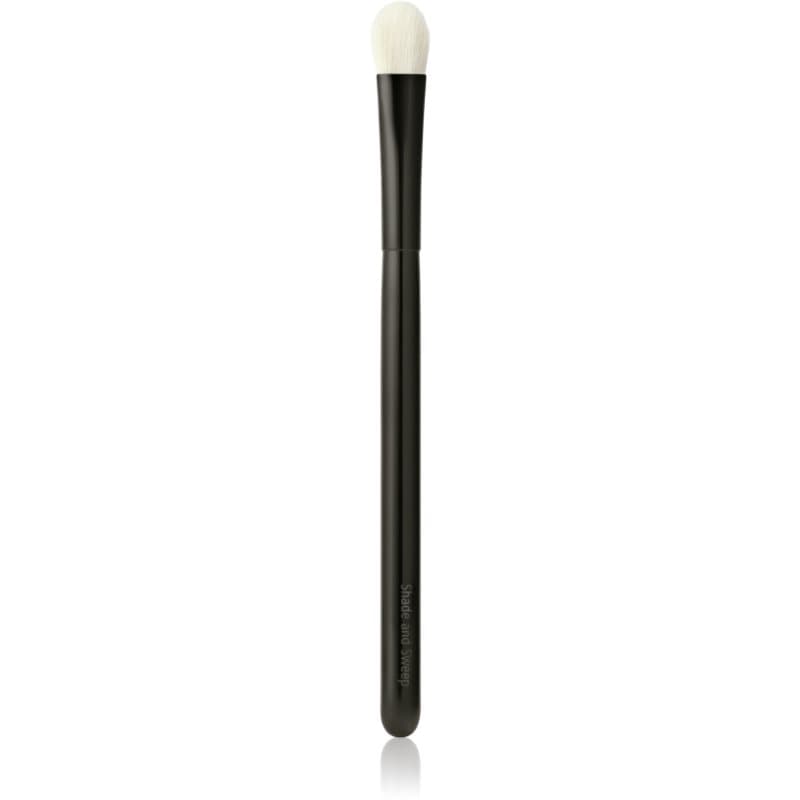Shade and Sweep Eye Brush płaski pędzelek do cieni do powiek