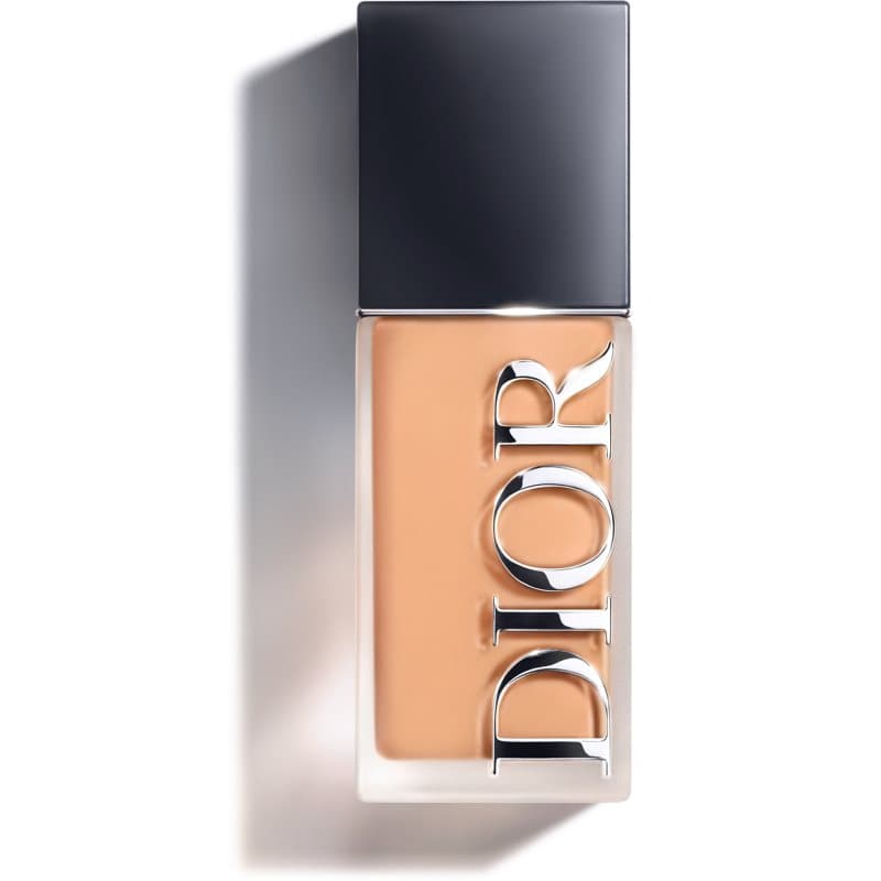 Dior Forever Skin Wear długotrwały podkład matujący SPF 20 odcień 3 Warm