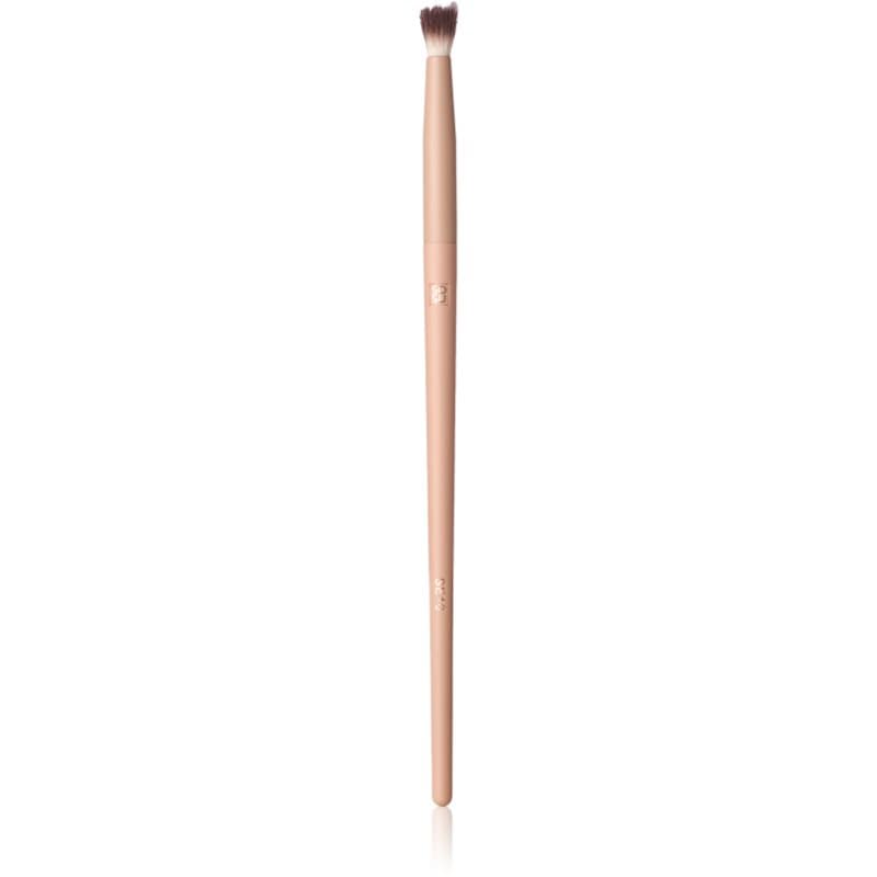 Individual Brush okrągły pędzel do cieni do powiek odcień SE10
