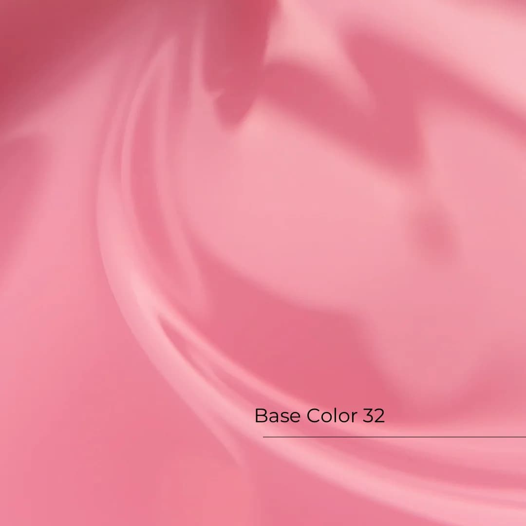 Base Color nr 32 — baza hybrydowa kamuflująca