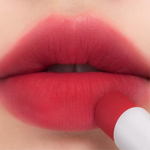 Zero Matte Lipstick 19 Red Surfer