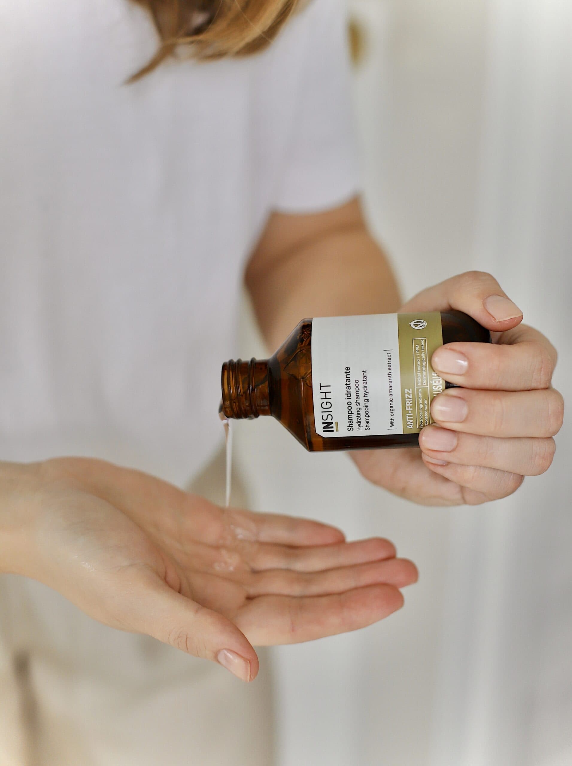 ANTI-FRIZZ SHAMPOO – Szampon nawilżający