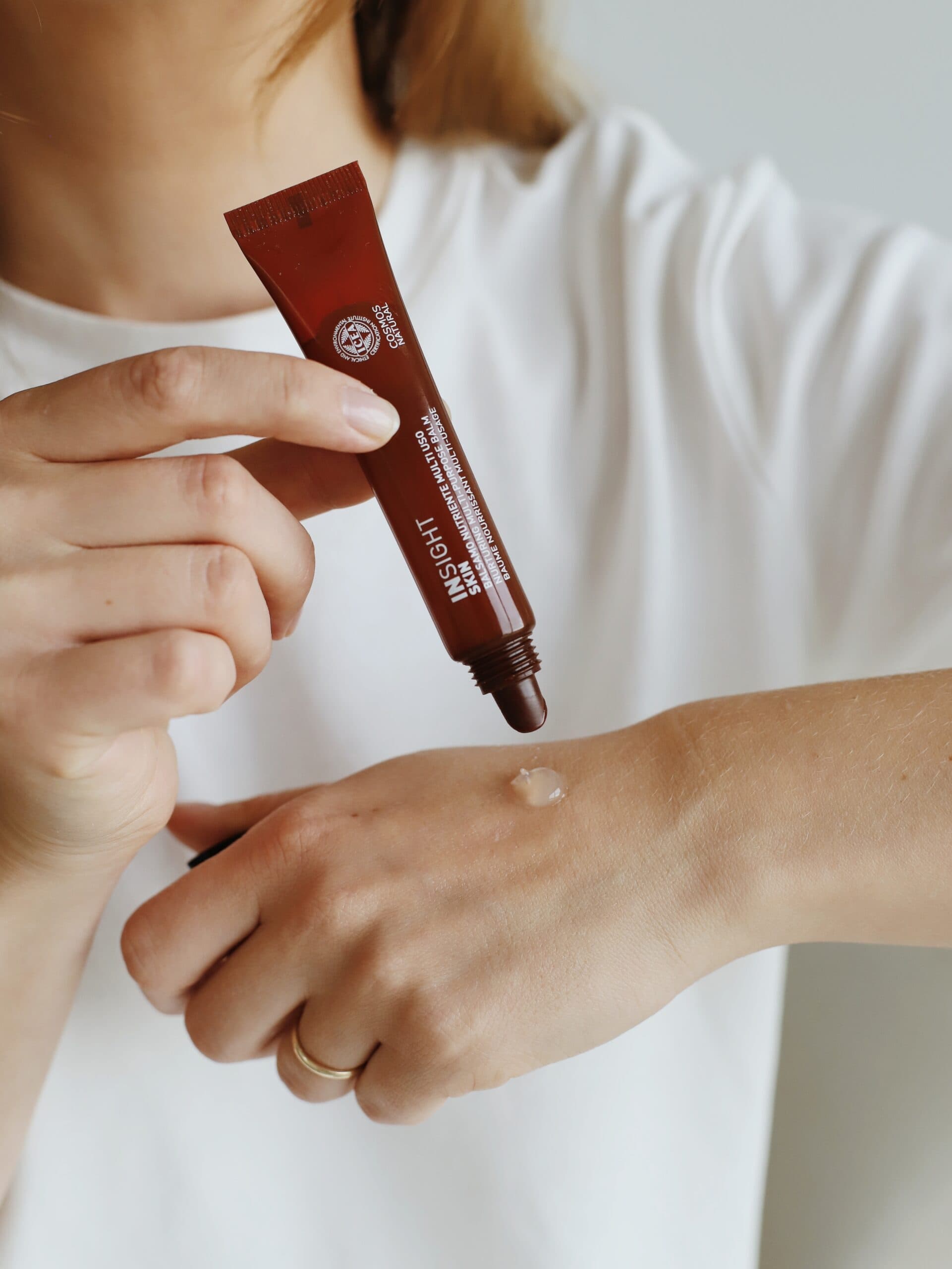 Odżywczy, multifunkcyjny balsam do ust i suchej skóry, INSIGHT Skin