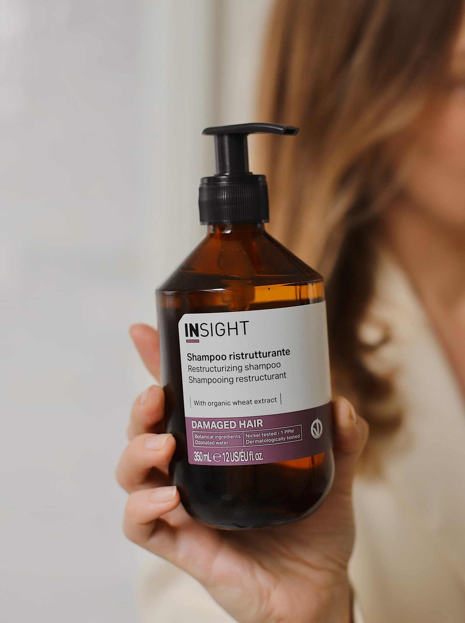 Szampon odbudowujący do włosów zniszczonych INSIGHT DAMAGED HAIR