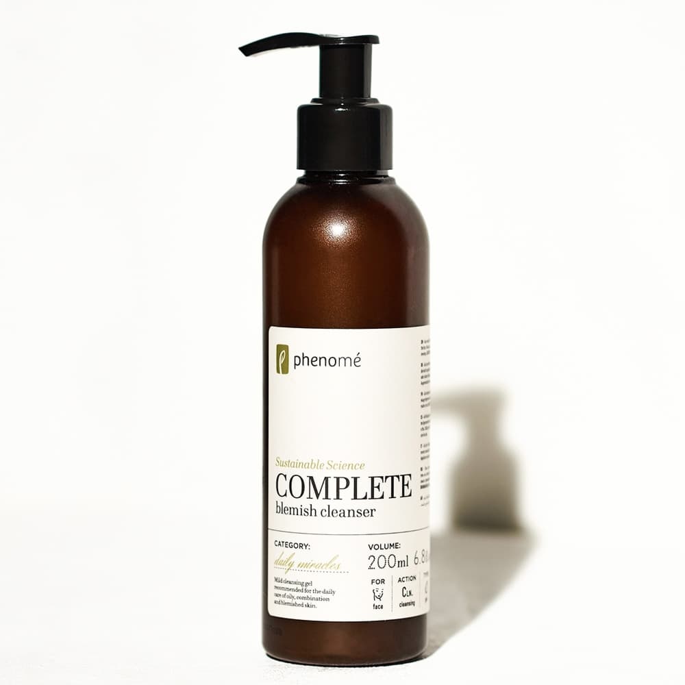 COMPLETE blemish cleanser - Oczyszczający żel do mycia twarzy