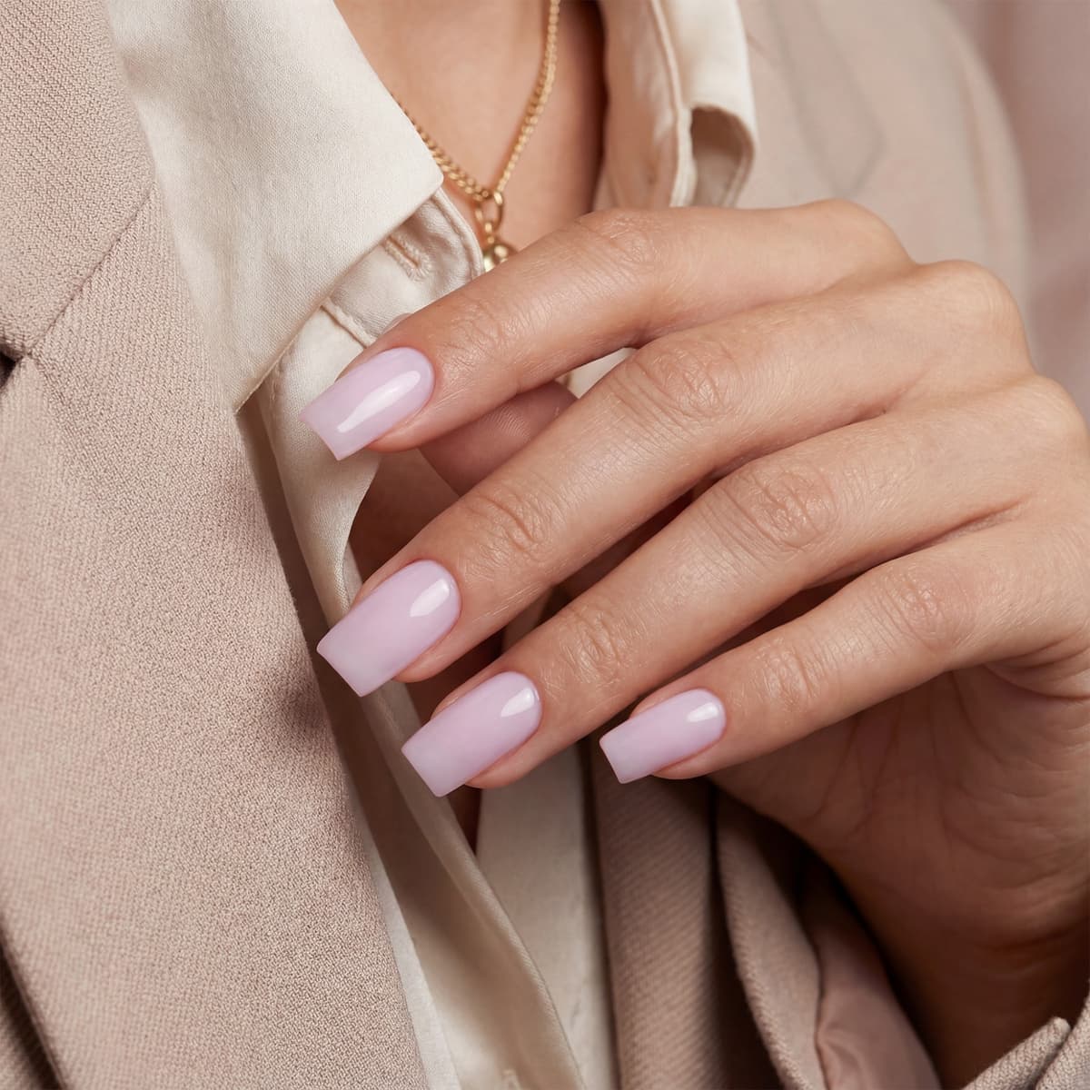 Kolorowa baza hybrydowa Kabos Gelstudio Rubber Base Coat Lilac Whisper