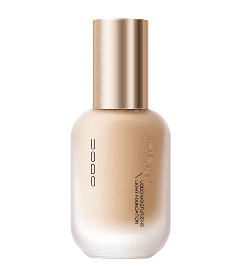 Moisturizing Light Foundation For Dry Skin in C01 | Lekki, nawilżający podkład do cery suchej