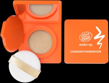Cushion foundation, 01 Light