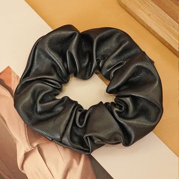 Gumka LEATHER do włosów YEYE Made in Nature (czarny)