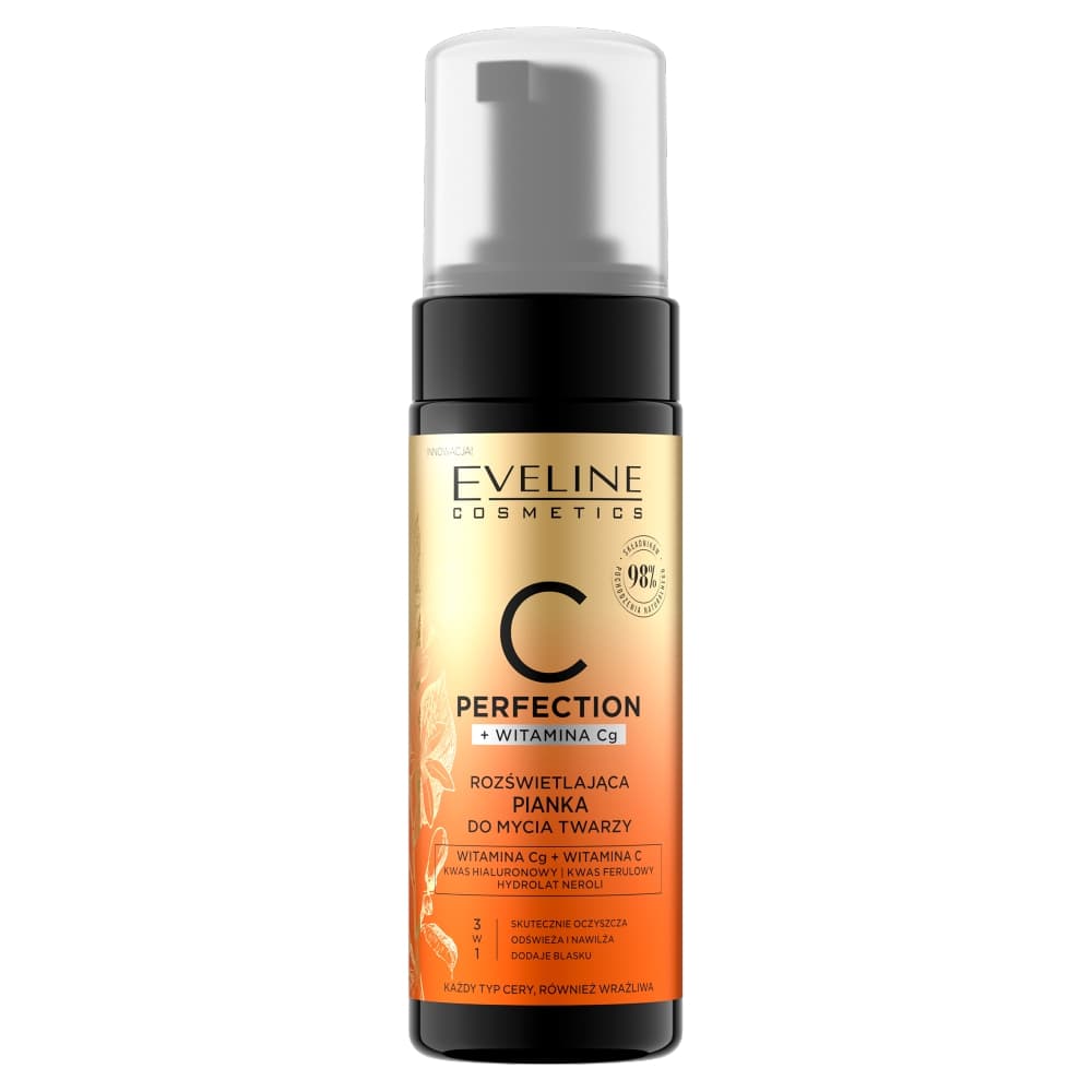 C Perfection Illuminating Face Cleansing Foam - Rozświetlająca pianka do mycia twarzy
