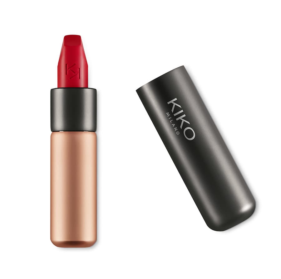 Velvet Passion kremowa szminka do ust z matowym wykończeniem odcień 312 Cherry