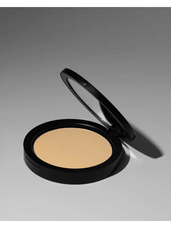 Freedom System Air-Light Finish z kasetką matową Puder prasowany WARM BEIGE 803