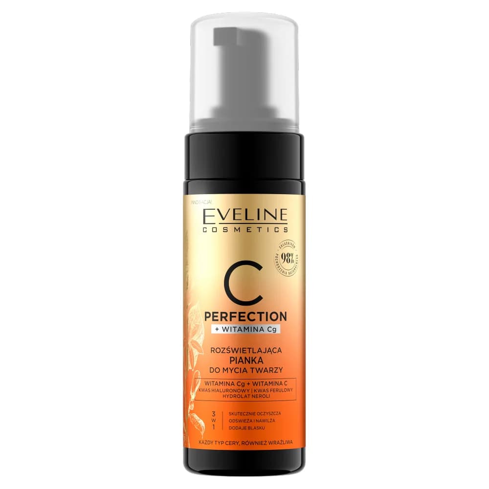 C Perfection Illuminating Face Cleansing Foam - Rozświetlająca pianka do mycia twarzy