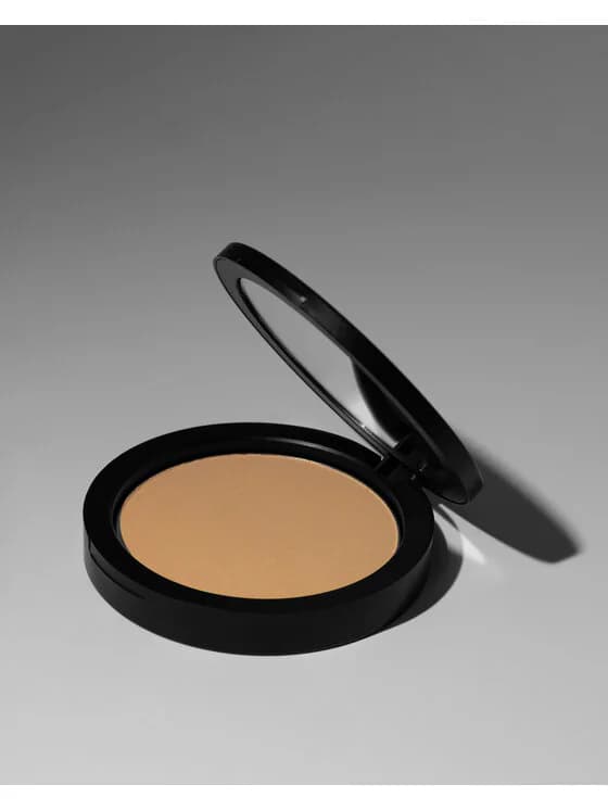 Freedom System Air-Light Finish z kasetką matową Puder prasowany NATURAL BEIGE 804