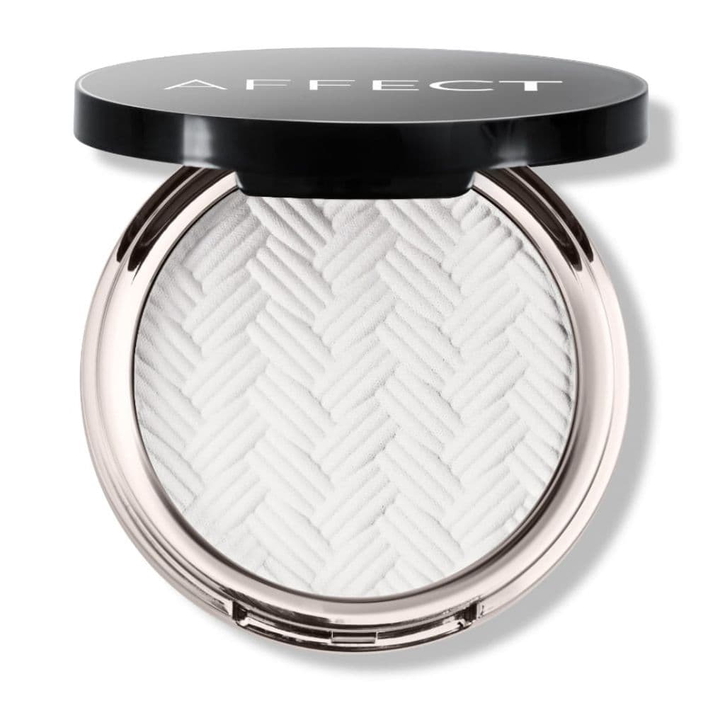 Ideal Blur puder prasowany pod oczy