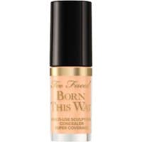 Born This Way Super Coverage Concealer - Korektor W Formacie Podróżnym - Born This Way Concealer - Vanilla - Dla Kobiet