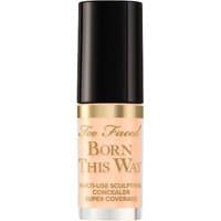 Born This Way Super Coverage Concealer - Korektor W Formacie Podróżnym - Born This Way Concealer - Almond - Dla Kobiet