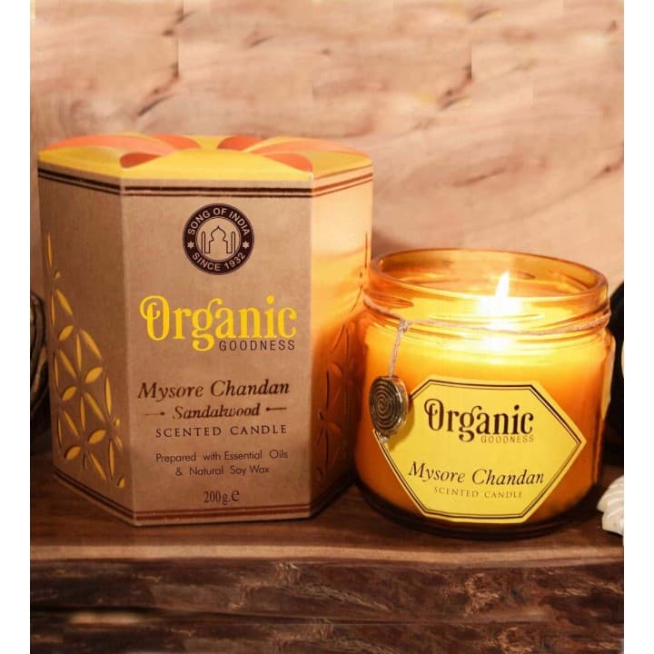 Świeca sojowa z olejkiem eterycznym Mysore Chandan Sandalwood Organic Goodness